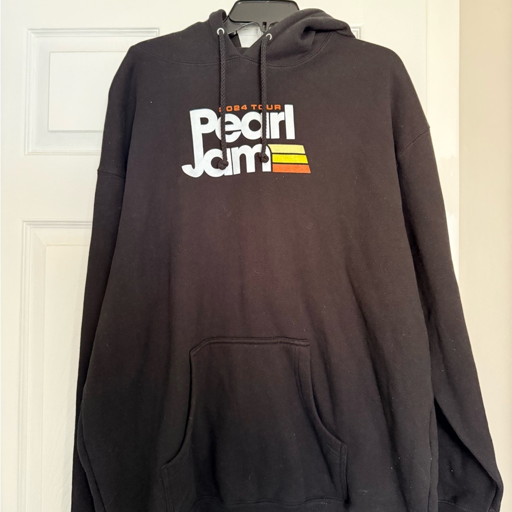 Pearl Jam 2024 Tour Black Hoodie 2XL